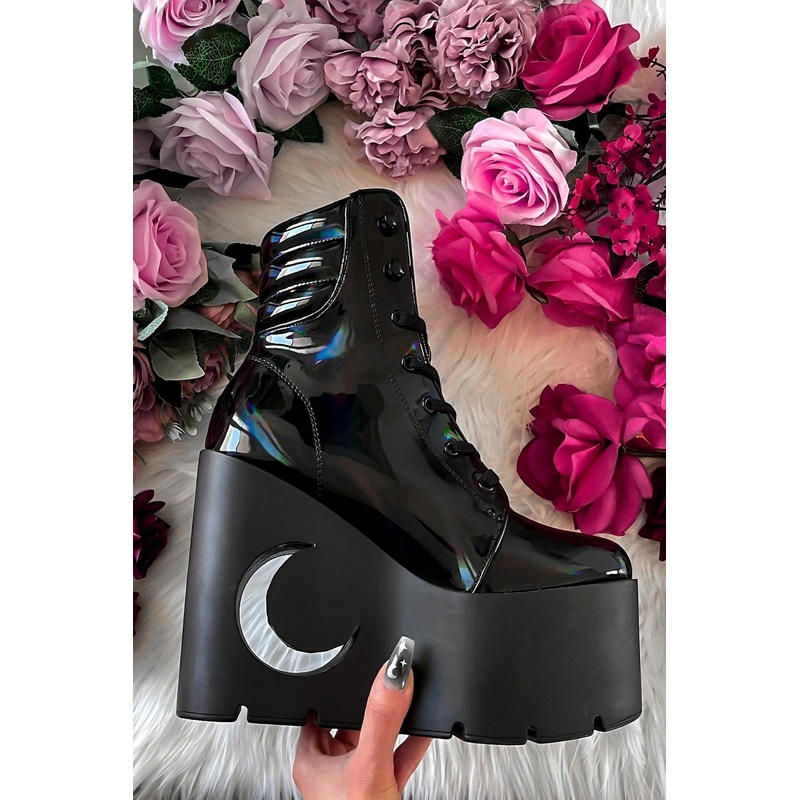 Diana Crescent Wedge Boots [BLACK HOLOGRAPHIC]