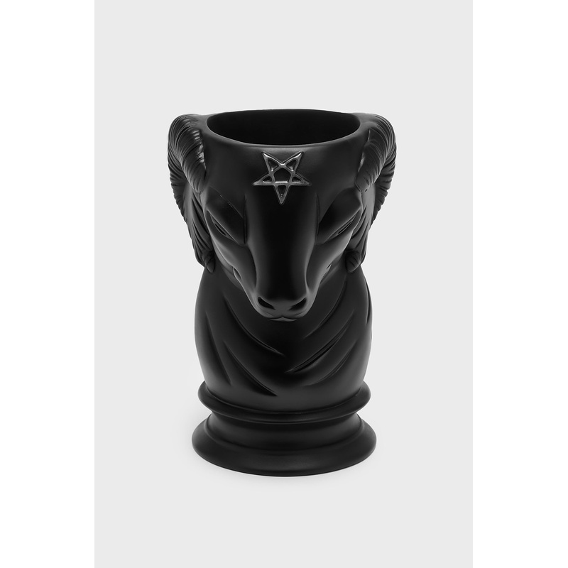 Levi Vase
