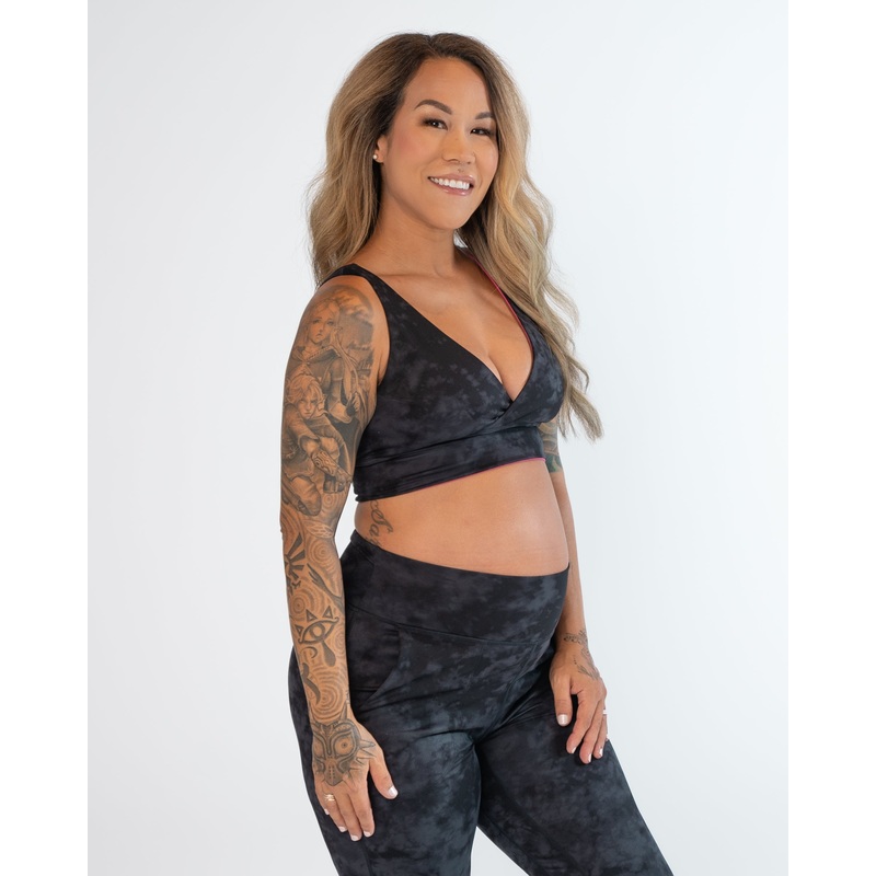 4-in-1 Salutation Sports Bra – Onyx Tie Dye & Hibiscus – FINAL SALE