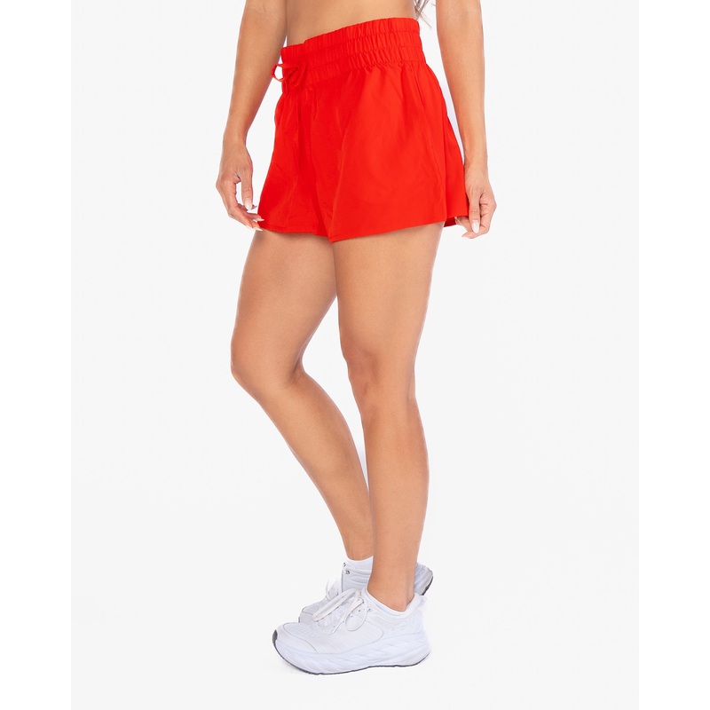 Knock Out Shorts – Heartthrob