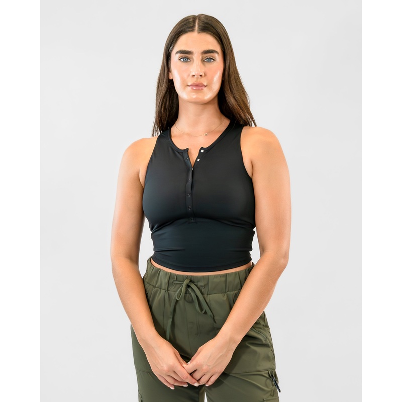 Lux Vinyasa Henley Crop Top – Black