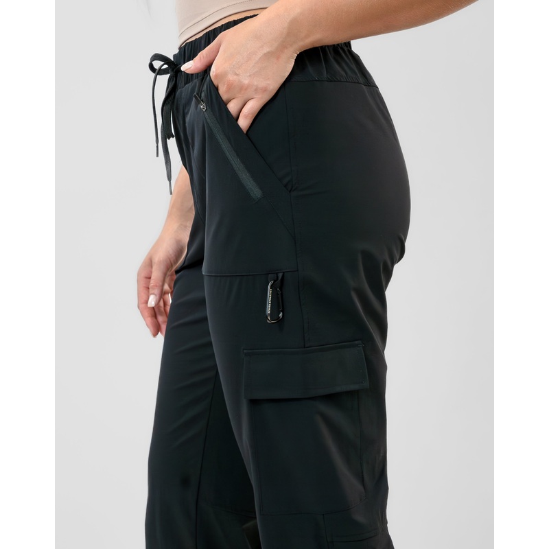 Trek Pants – Black