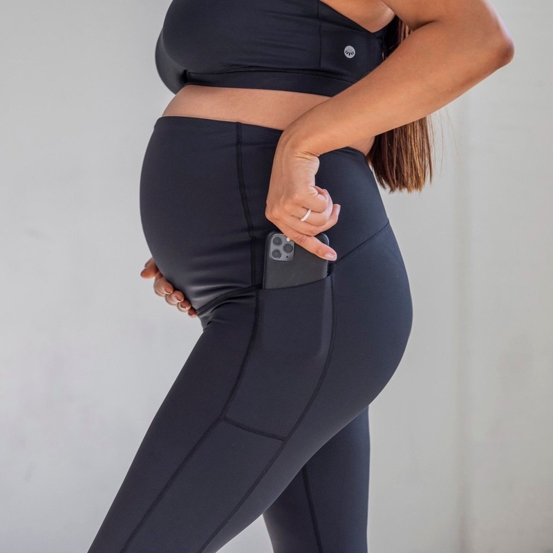 Lux Mamacita Maternity Capris – Black