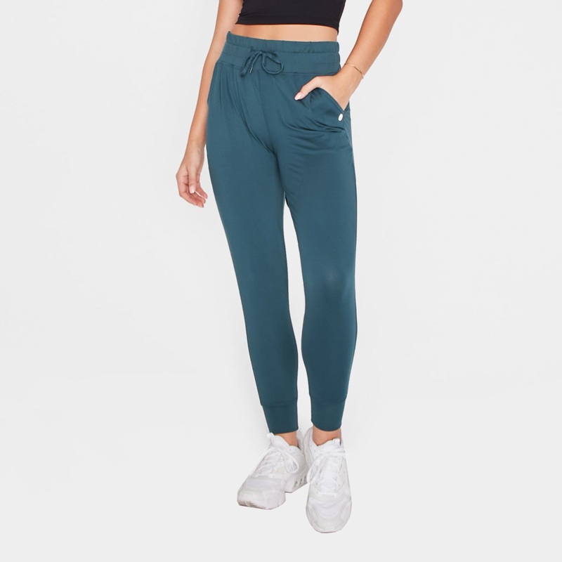 Weekend Joggers – Pacific