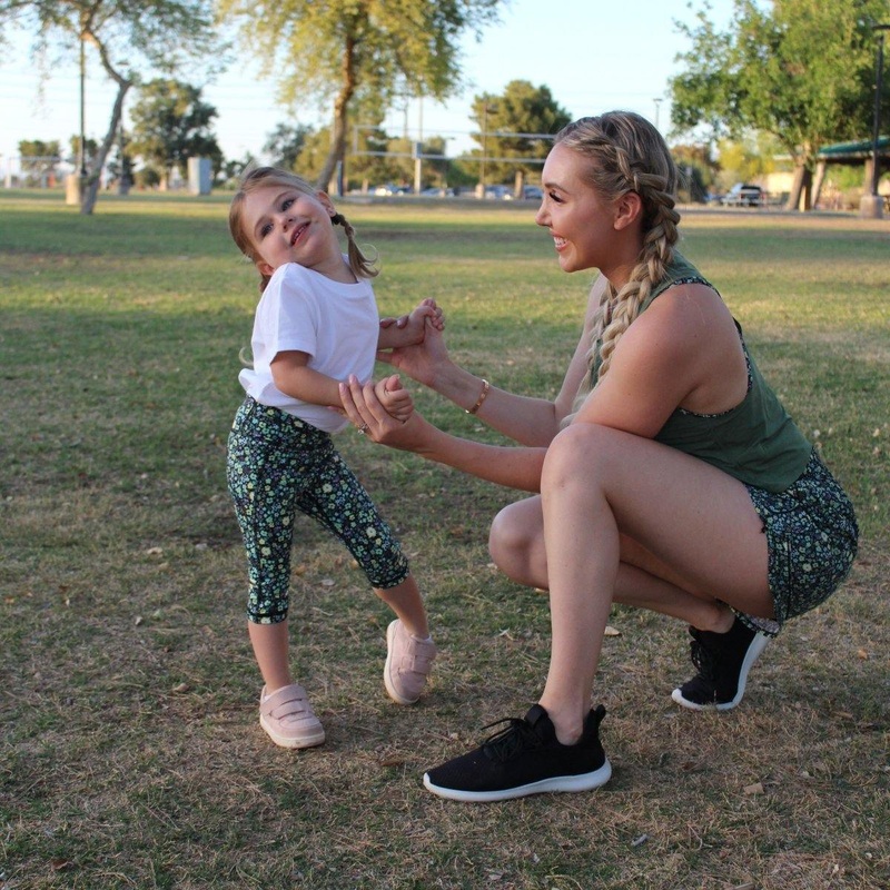Youth Racer Capris – Daisy – FINAL SALE
