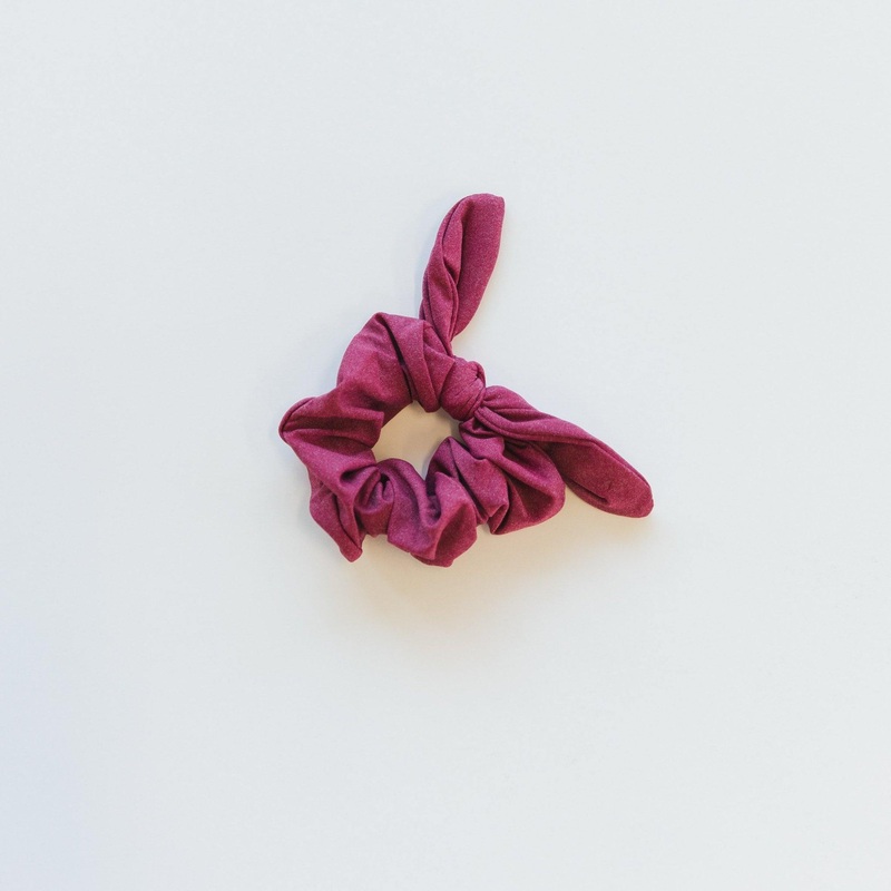 Bow Scrunchie – Merlot