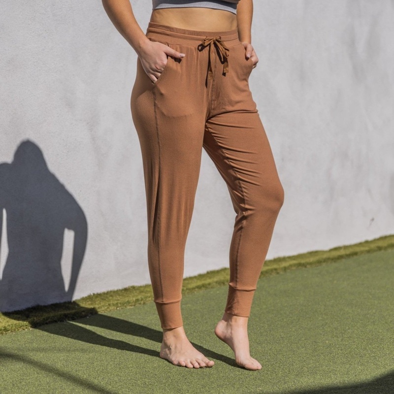 Ribbed Lounge Joggers – Caramel – XS & M ONLY – FINAL SALE