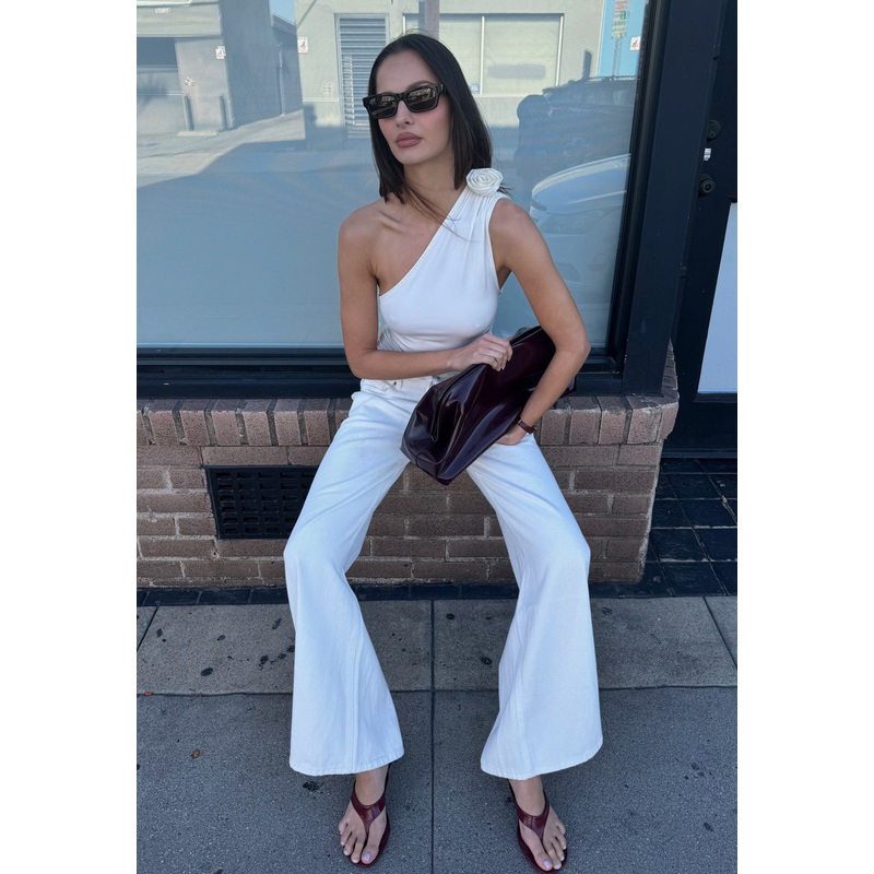 RENDEZVOUS ONE SHOULDER TOP – PORCELAIN