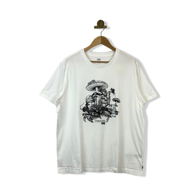 Levi’s A Friend of Nature T-Shirt