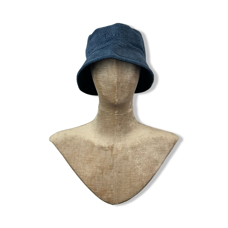 Levi’s Reversible Bucket Hat