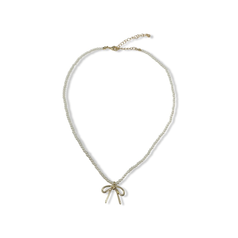 Faux Pearl Ribbon Pendant Necklace
