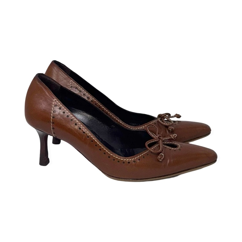 Lambertson Truex Pointed Toe Bow Pumps