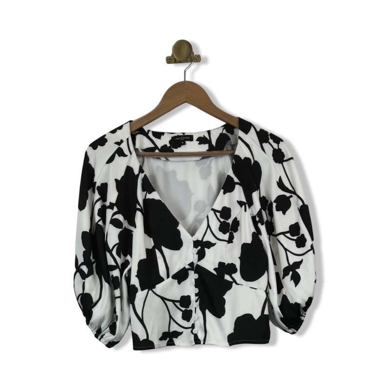 Area Stars Floral Blouson Sleeve Blouse