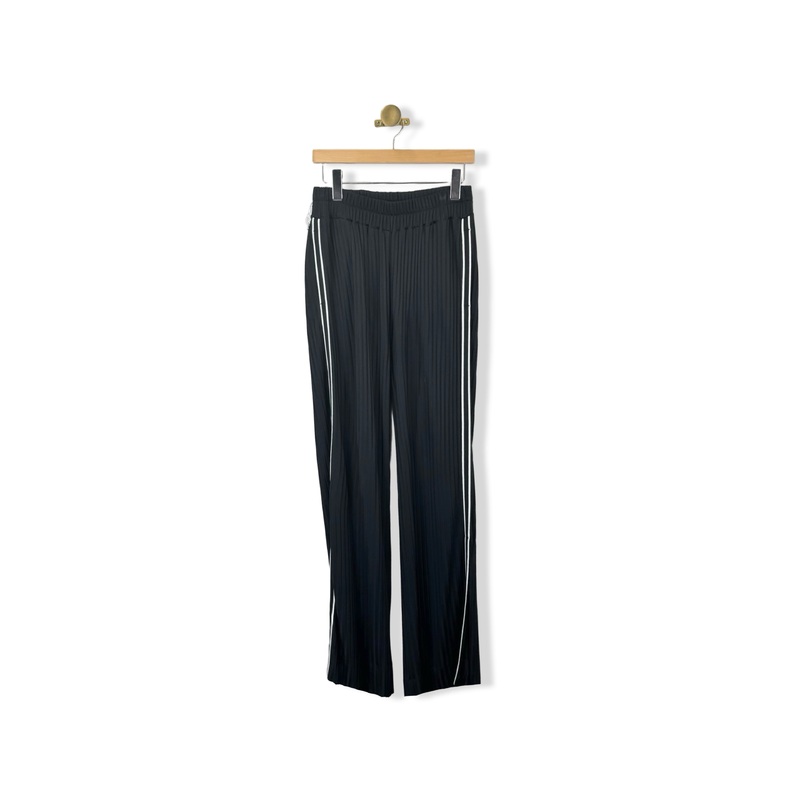 GSTQ Striped Pleat Pant