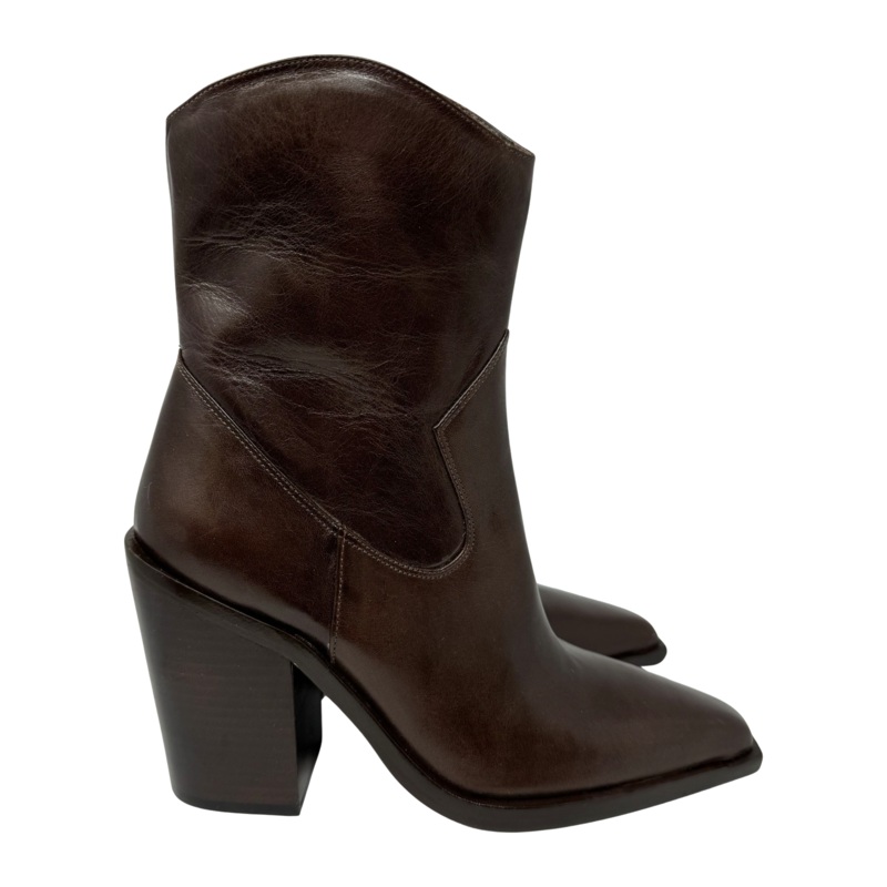 Dolce Vita Brisbane Pointed Toe Booties