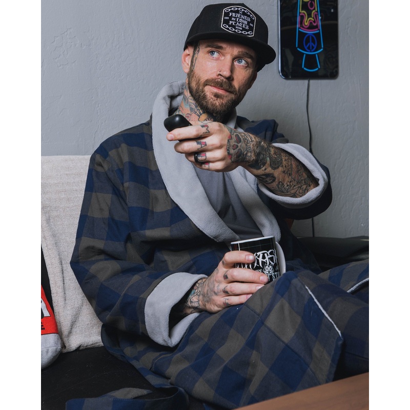 0 Dark 30 Fleece-Lined Robe
