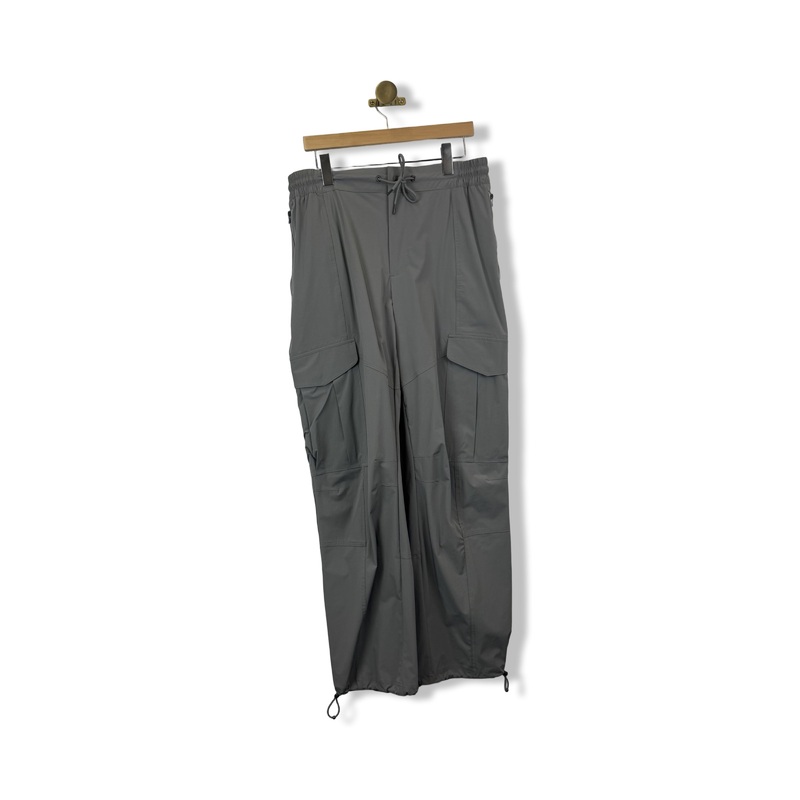 GSTQ Windbreaker Cargo Pants