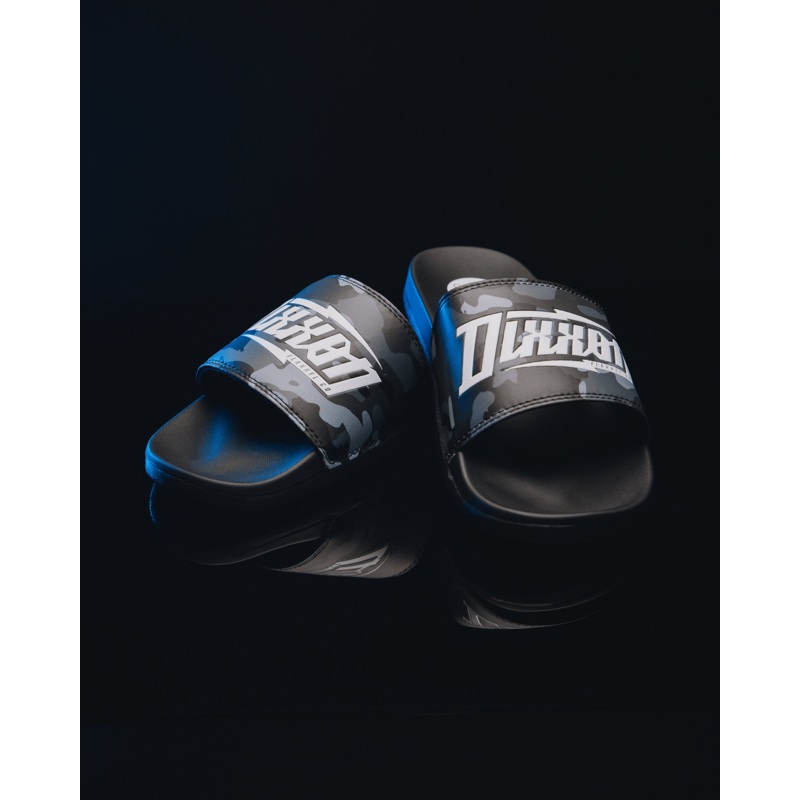 White Bolt Slides – Black Camo