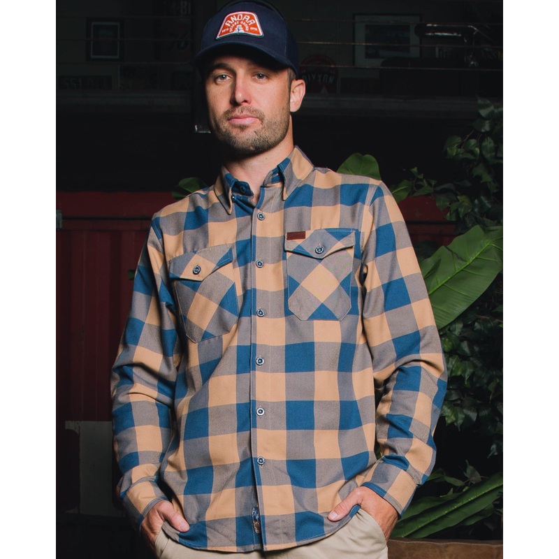 Andar B Strong 2.0 Flannel
