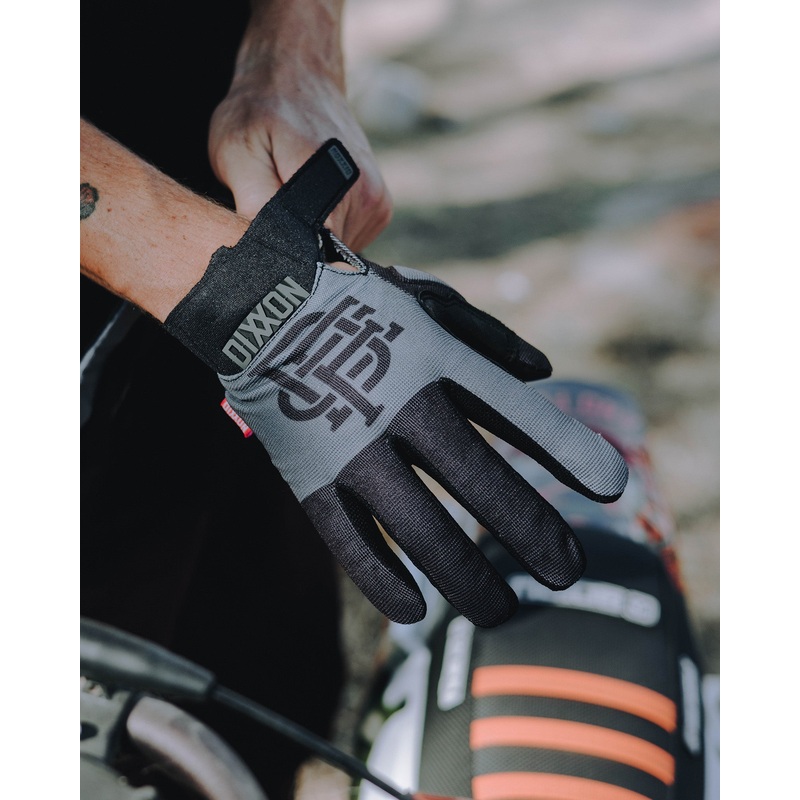 BRAAP Moto Gloves – Badge – Black & Gray