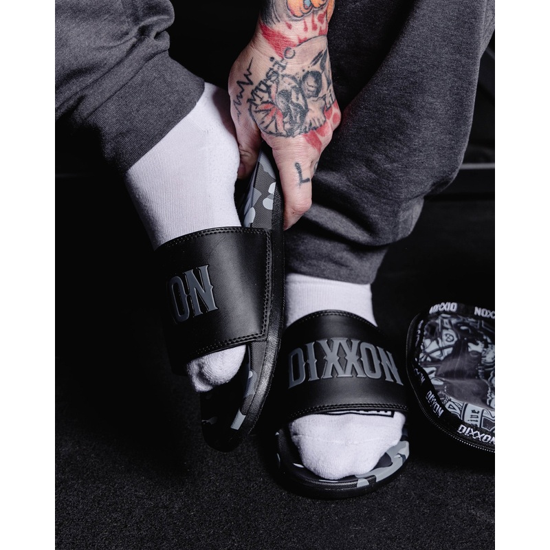 Delta Slides – Black Camo