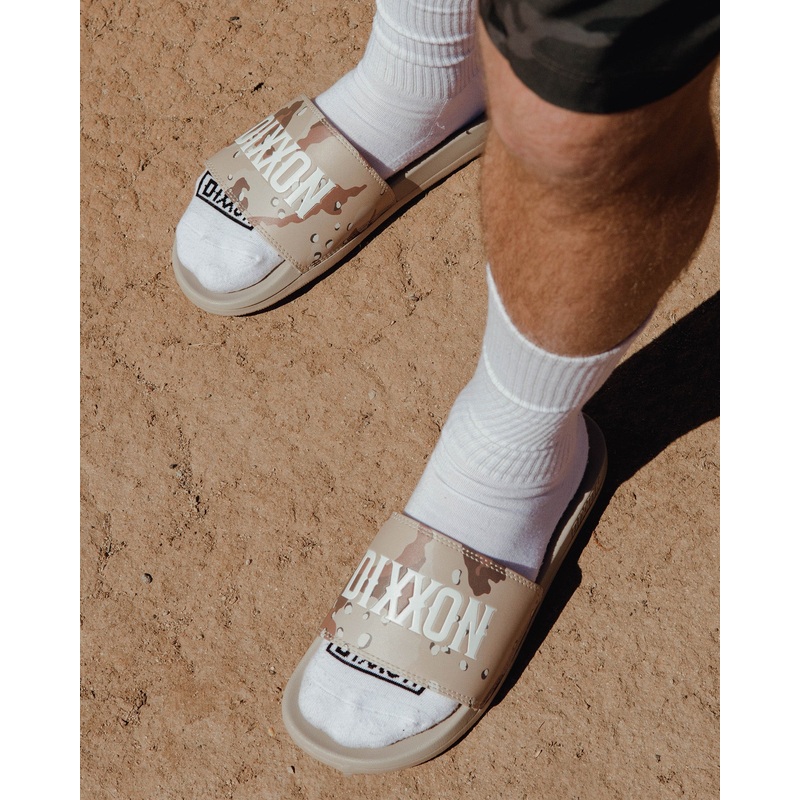 Delta Slides – Desert Camo