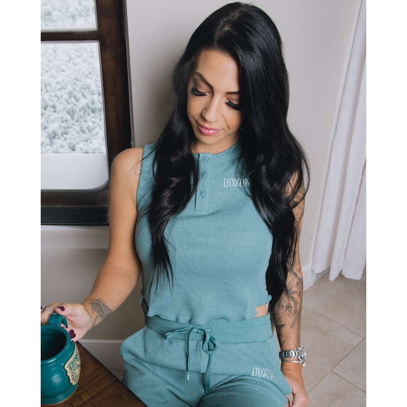 Women’s Waffle Knit Crop Tank – Lagoon