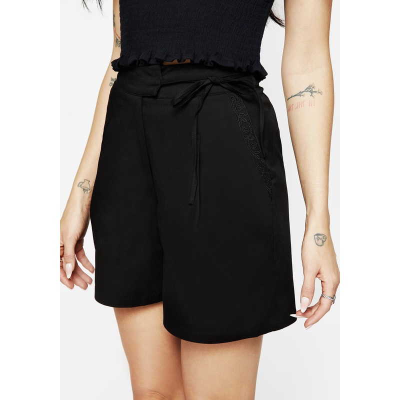 Damiana Longline Shorts