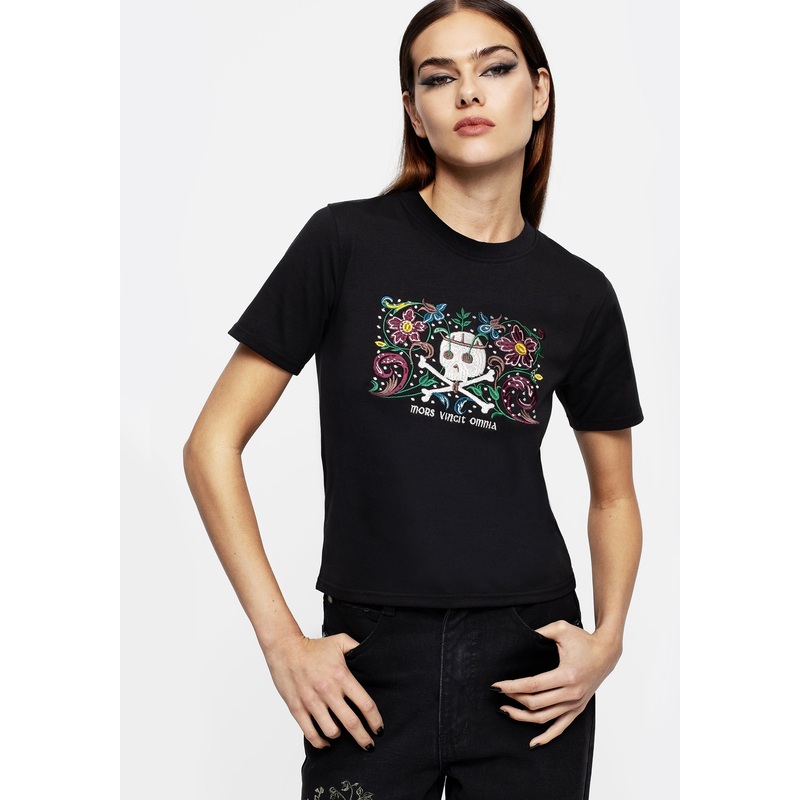 Death Conquers All Floral Skull Embroidered Graphic Crop Tee