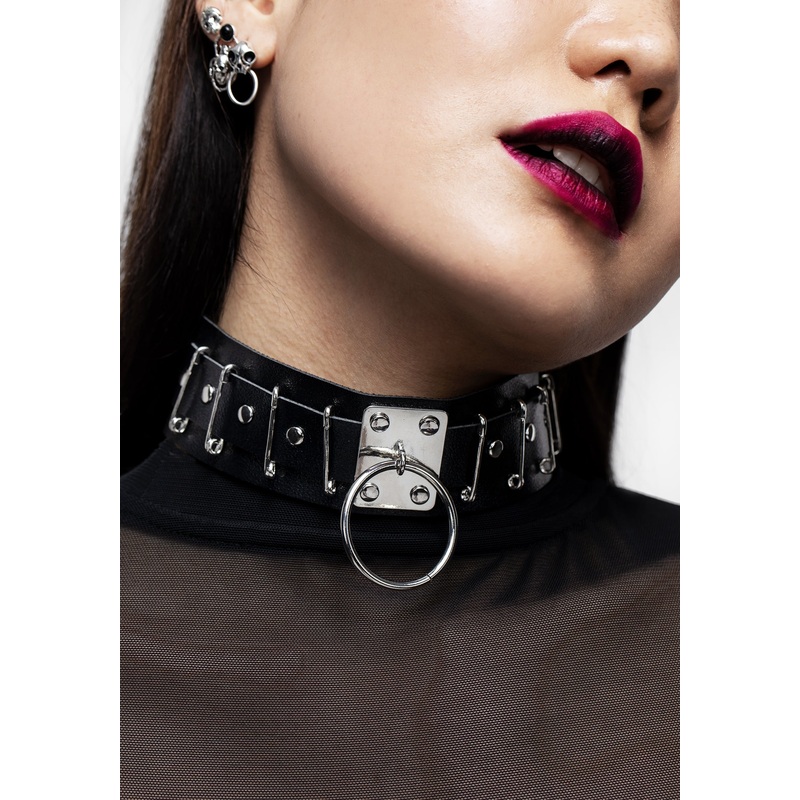 Domina Faux Leather Choker