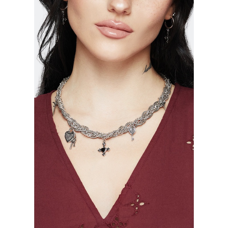 Eilir Twisted Vintage Charm Necklace