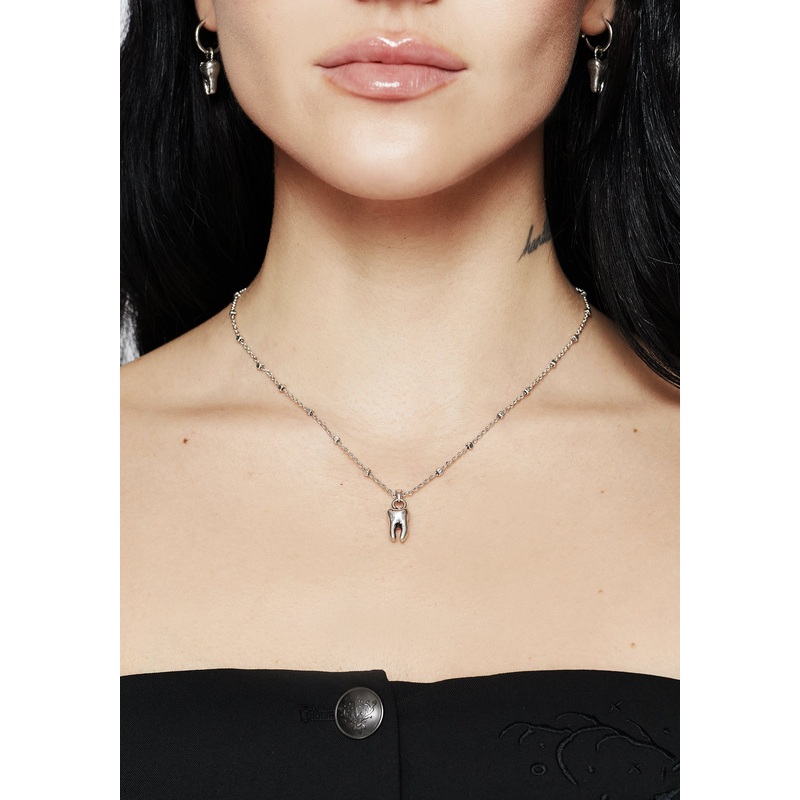 Tooth Pendant Necklace