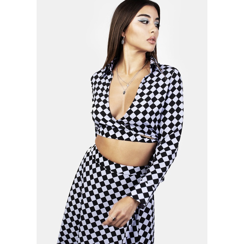 Discordia Collared Wrap Top