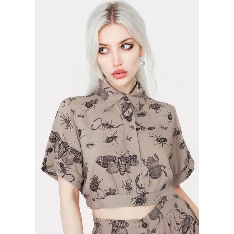 Parasite Bugs Print Crop Short Sleeve Shirt – Taupe