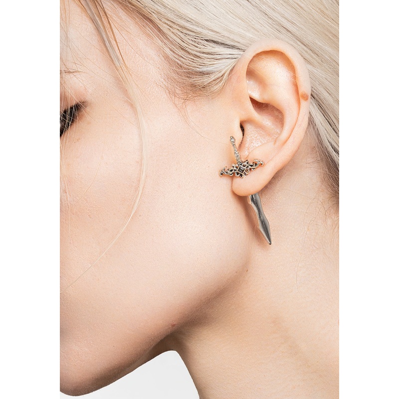 Harpe Dagger Earrings