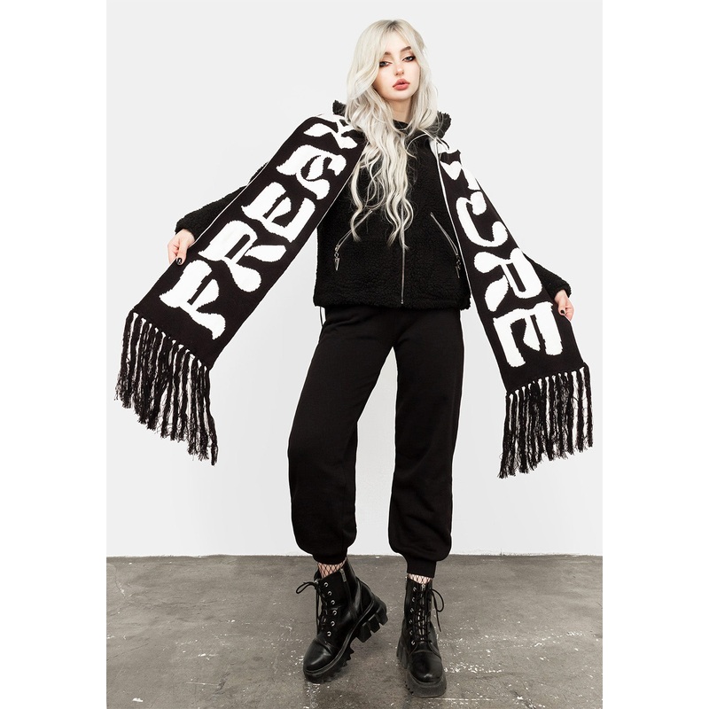 Freak Scarf