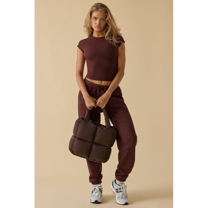 Arctic – Quilted Puffer Bag in Mahogany