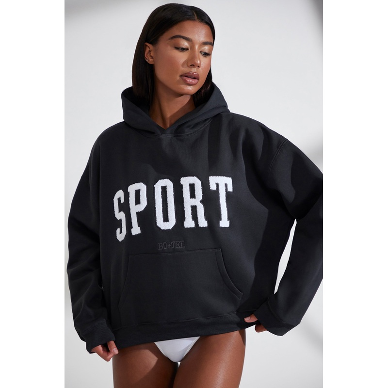 Varsity – Oversized Hooded Sweatshirt in Black