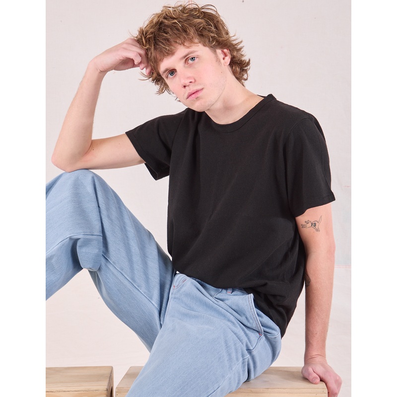 Burly Tee – Basic Black