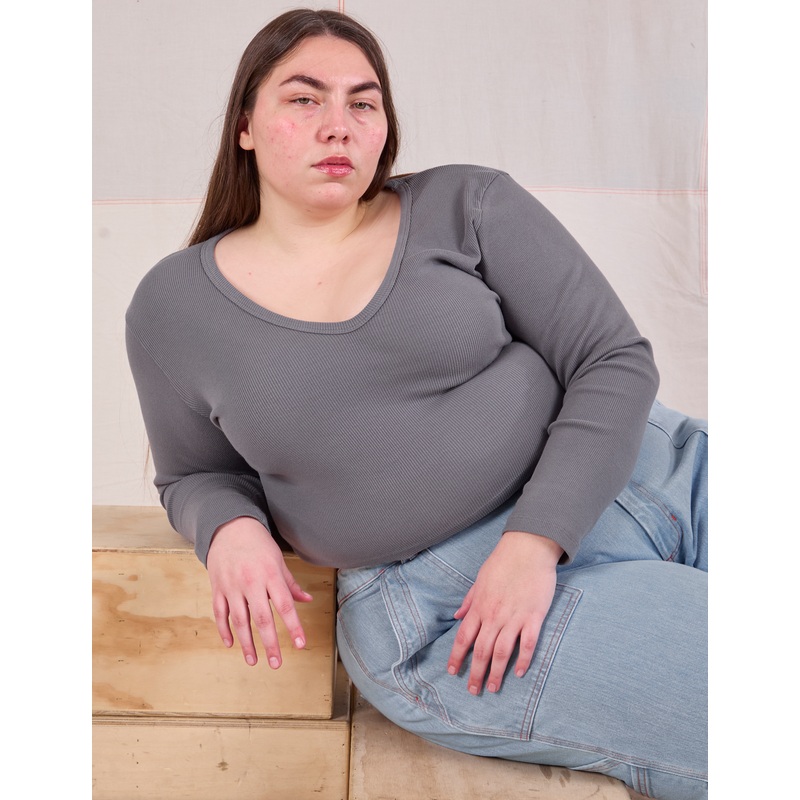 Long Sleeve V-Neck Tee – Washed Grey *FINAL SALE*