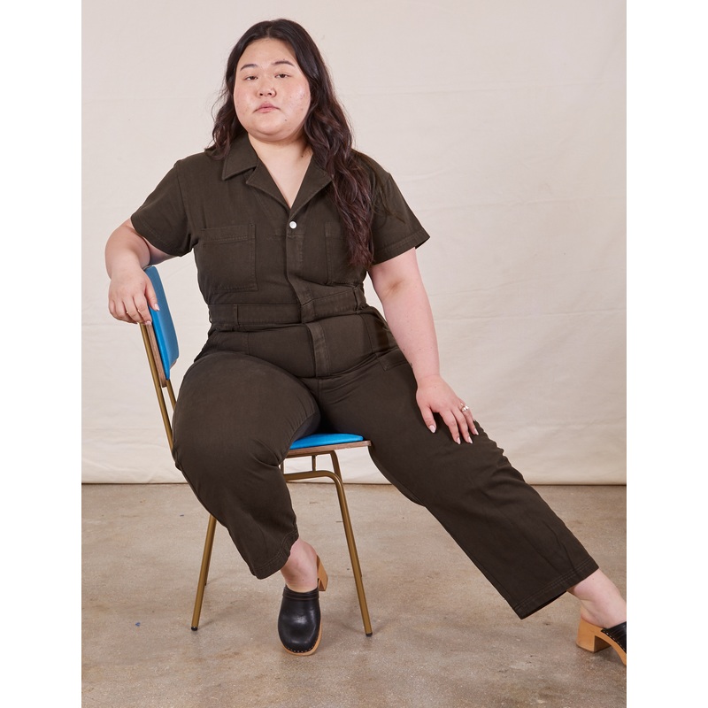 Petite Short Sleeve Jumpsuit – Espresso Brown
