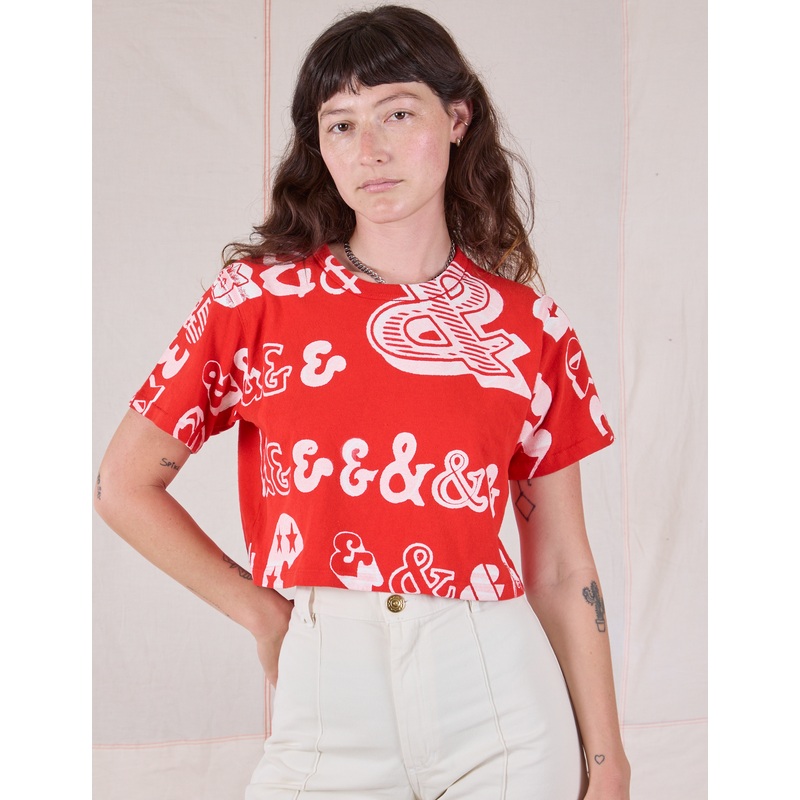 Cropped Burly Tee – && Mustang Red &&