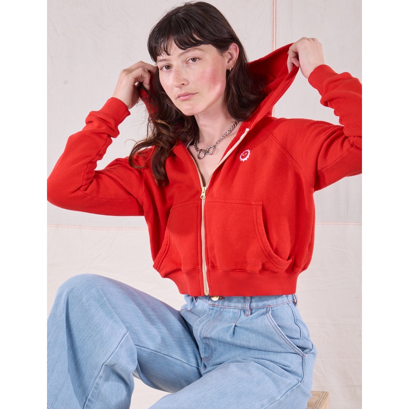 Cropped Zip Hoodie – Mustang Red