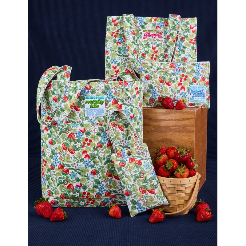 Strawberry Blossom Bags